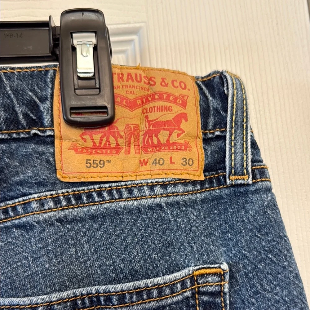 Levi's Blue Straight Jeans Classic Style - Picture 2 of 7